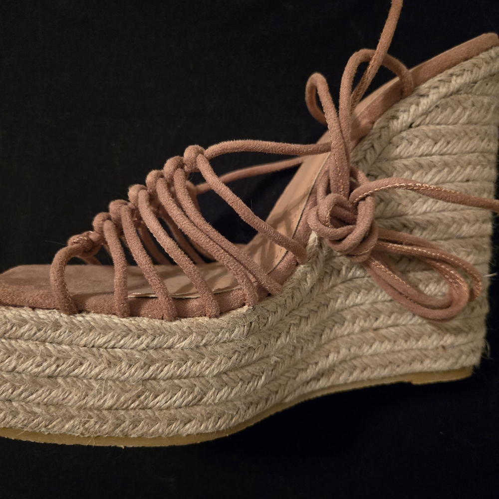 Elegant Tan Wedge Sandals